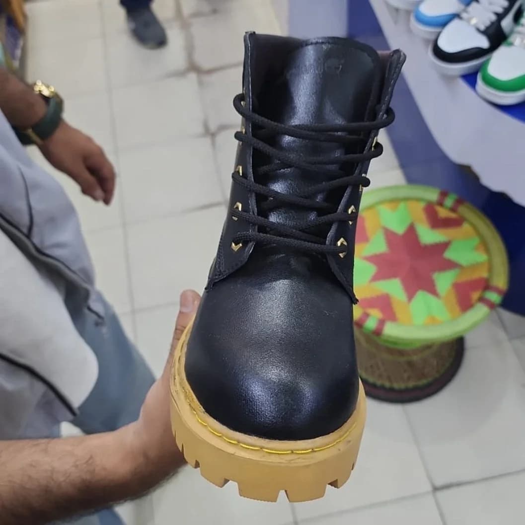 Timberland boot ..Classic Men's Leather Ankle Boots | Premium Lace-Up Casual & Outdoor Boots - image 2