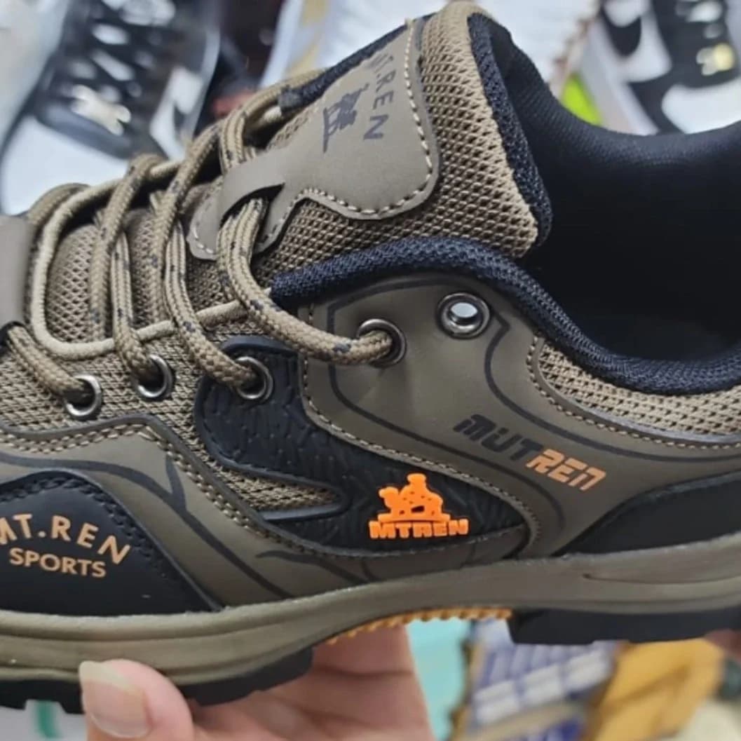 MUTREN All-Terrain Hiker - image 3