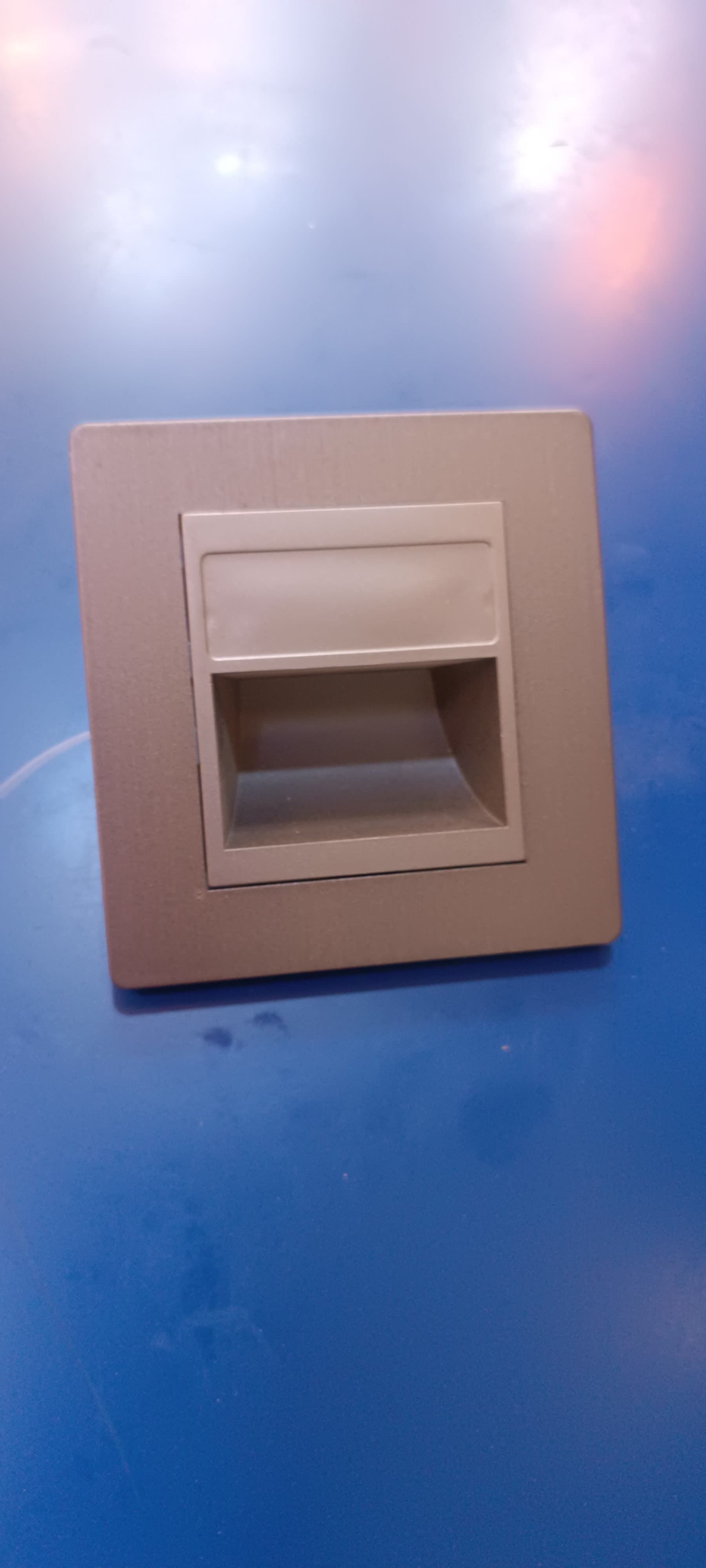 foot light 3x3 - image 1